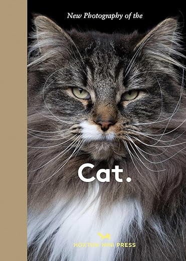 New Photography of the Cat. : The best new photography of cats. by Hoxton Mini Press