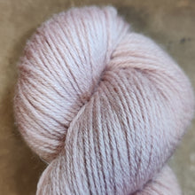 Load image into Gallery viewer, The Croft Shetland DK 100g
